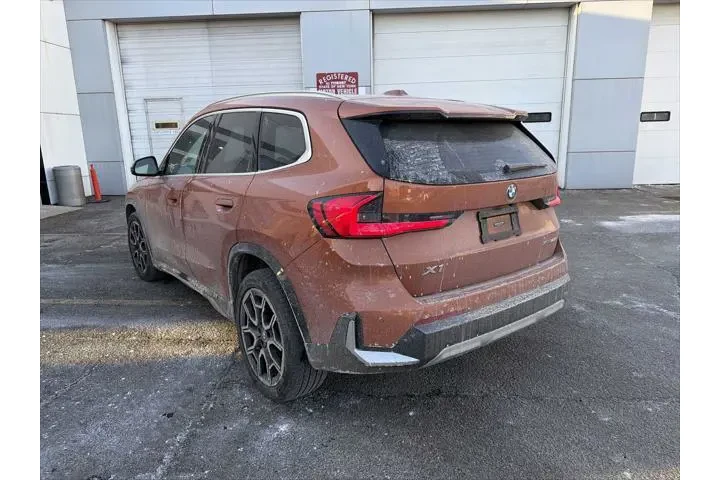 $32943 : BMW X1 2023 AWD xDrive28i 4d image 5