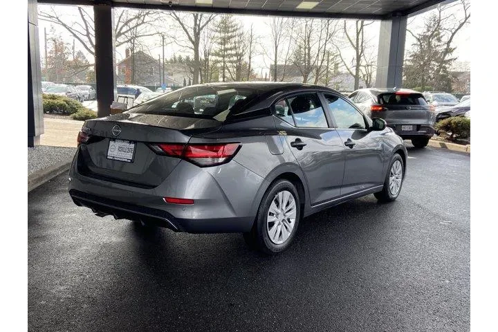 $16056 : Nissan Sentra 2025 S 4dr Sed image 5