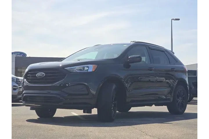 $24842 : Ford Edge 2022 AWD SE 4dr Cr image 9