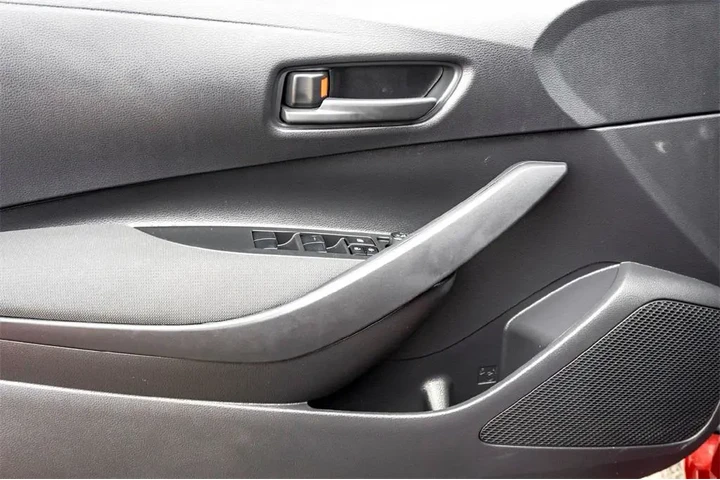 $25999 : Toyota Corolla 2026 LE 4dr S image 10