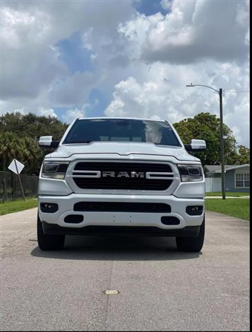 $26900 : Dodge Ram 1500 Crew Cab image 6