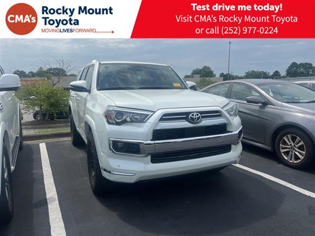 $41990 : PRE-OWNED 2021 TOYOTA 4RUNNER image 1