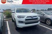 $41990 : PRE-OWNED 2021 TOYOTA 4RUNNER thumbnail