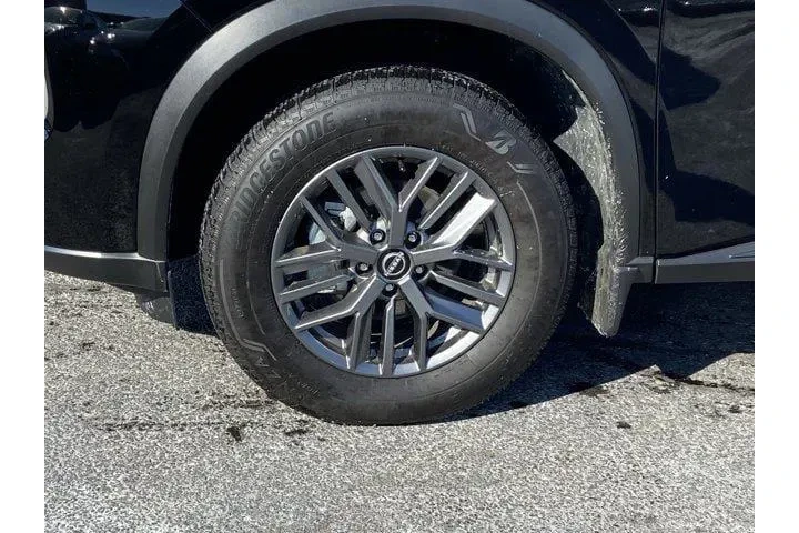 $22900 : Nissan Rogue 2025 S 4dr Cros image 8