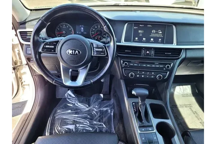 $14888 : Kia Optima 2020 S 4dr Sedan image 9