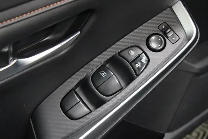 $16955 : Nissan Sentra 2020 SR 4dr Se image 4