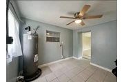 $1700 : 1 baño 2 baños thumbnail