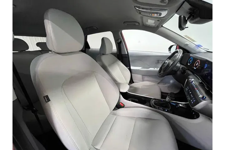 $19793 : Hyundai KONA 2024 AWD SEL 4d image 9