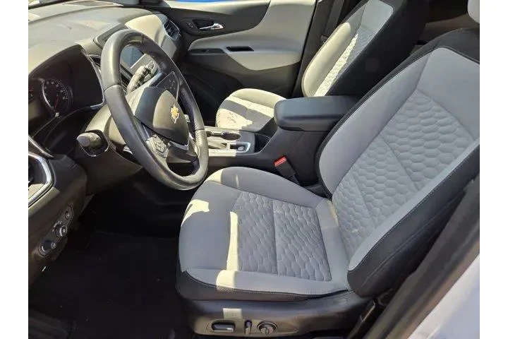 $21991 : Chevrolet Equinox 2020 LT 4d image 3
