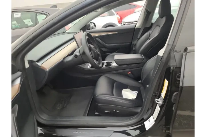 2023 Model 3 image 8