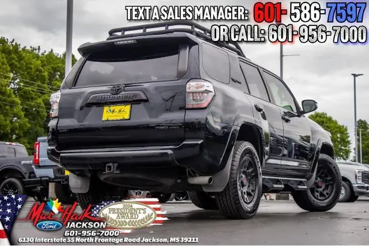 $39995 : Toyota 4Runner 2020 4x4 SR5 image 4