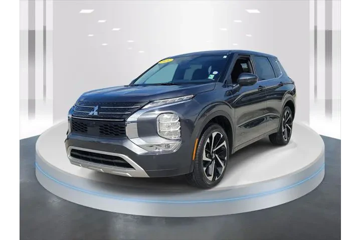 $25688 : Mitsubishi Outlander 2024 SE image 3