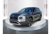 $25688 : Mitsubishi Outlander 2024 SE thumbnail