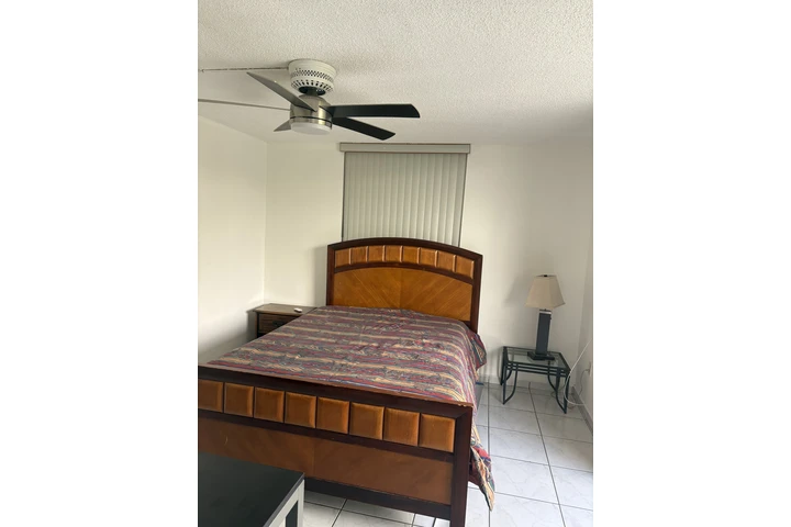 $850 : CUARTO MASTER BANO PRIVADO image 2