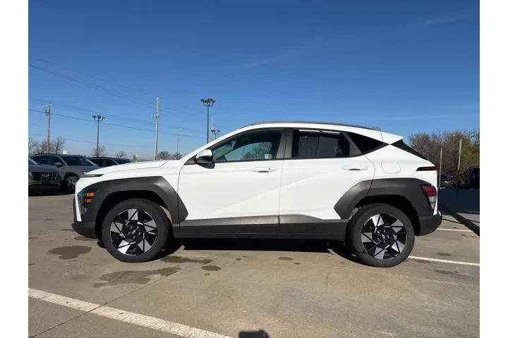 $22998 : Hyundai KONA 2025 AWD SEL 4d image 2