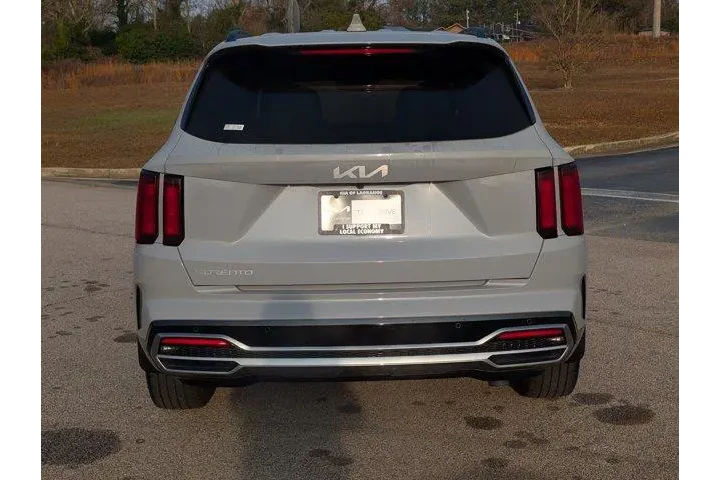 $29999 : Kia Sorento 2023 EX 4dr SUV image 8