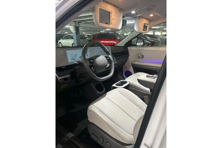 $23499 : Hyundai IONIQ 5 2023 SEL 4dr image 8