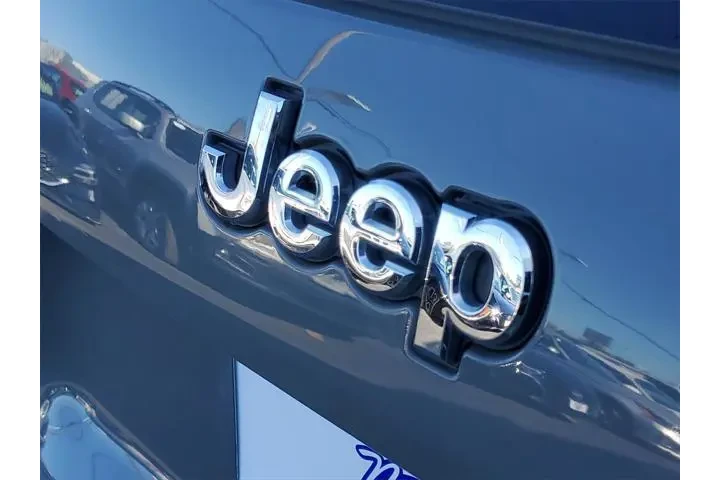 $19800 : Jeep Cherokee 2021 4x4 Limit image 7