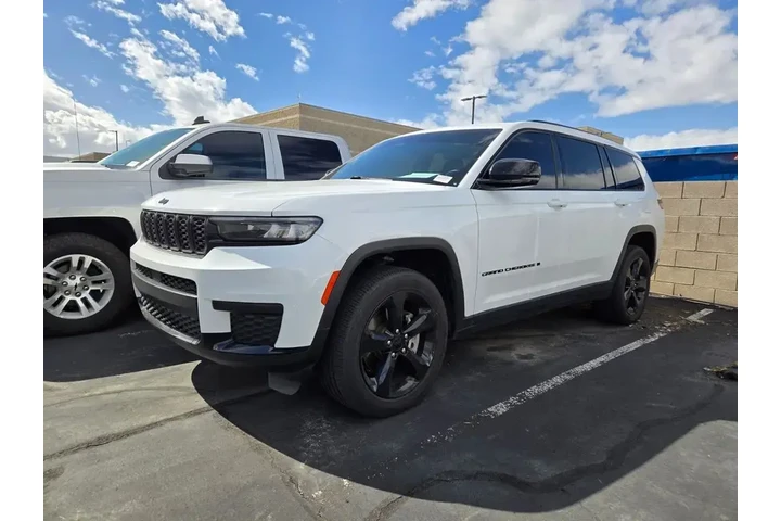 $27991 : Jeep Grand Cherokee L 2022 4 image 2