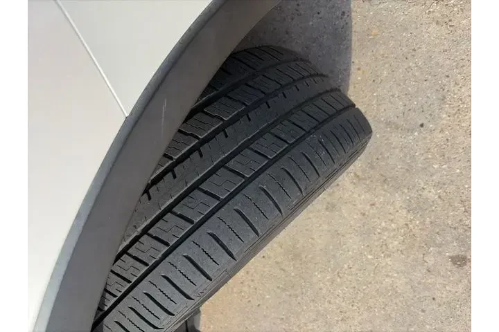 $13658 : Ford Explorer 2017 Limited 4 image 9