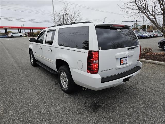 $14500 : PRE-OWNED  CHEVROLET SUBURBAN image 7