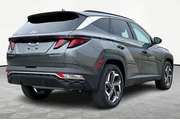 $28995 : Hyundai TUCSON Plug-in Hybri thumbnail