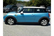 $8017 : 2016 Base 2D Hatchback Cooper thumbnail