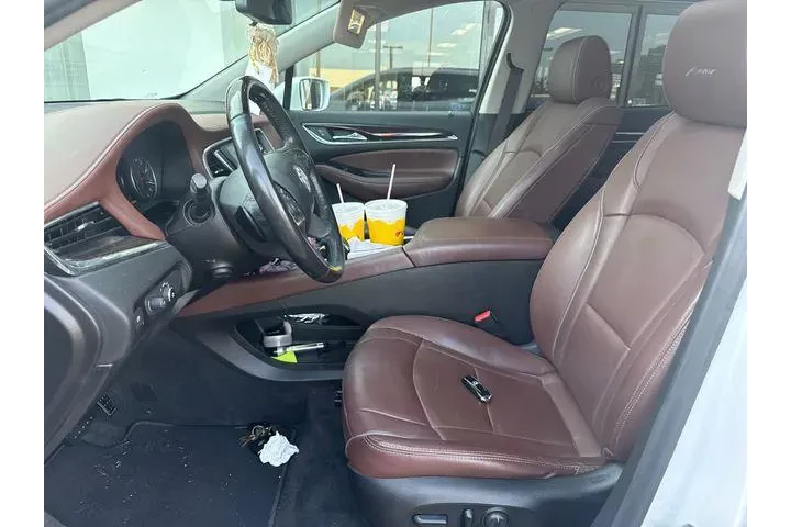 $19900 : Buick Enclave 2019 Avenir 4d image 3