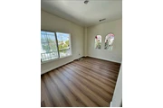 $1450 : 1Bed 1Bath in Fountain Ave, LA thumbnail