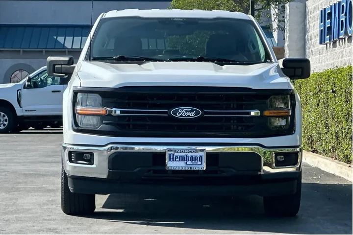 $39005 : Ford F-150 2025 4x2 XLT 4dr image 9