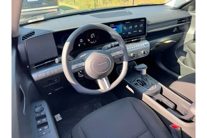 $25199 : Hyundai KONA 2026 SE 4dr SUV image 1