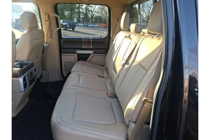 $31995 : Ford F-150 2020 4x4 Lariat 4 image 10