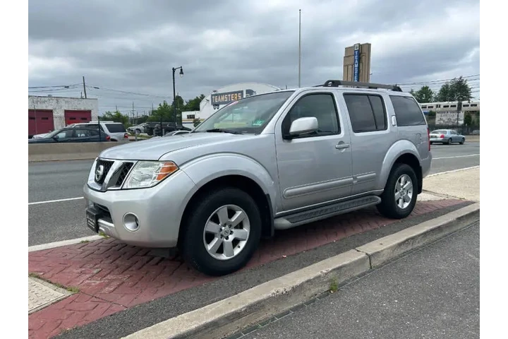 $5495 : 2008 Pathfinder SE image 8