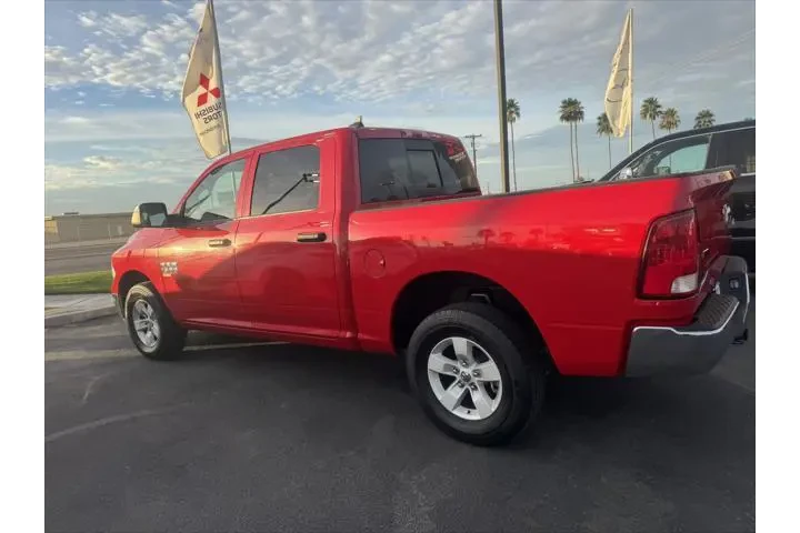 $31590 : Ram 1500 Classic 2023 4x4 SL image 8