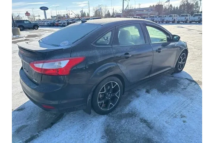 $6000 : Ford Focus 2014 SE 4dr Sedan image 8