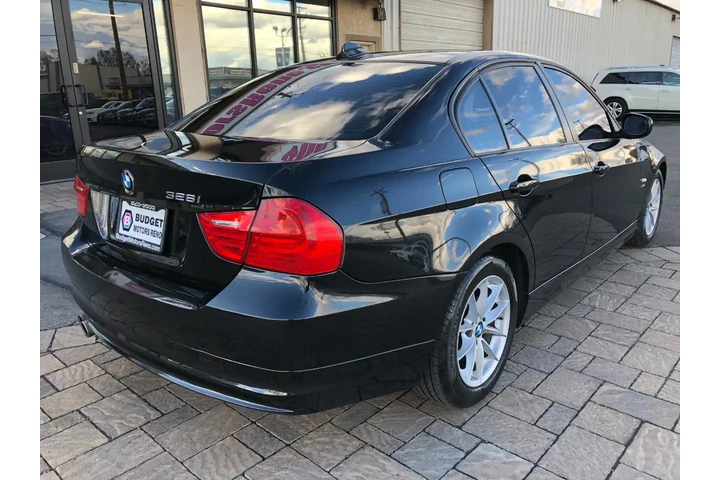 $10490 : 2010 BMW 3-Series 328i xDrive image 3