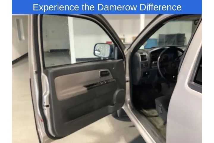 $9999 : GMC Canyon 2004 4dr Crew Cab image 10