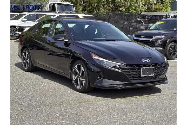 $17888 : Hyundai ELANTRA 2023 SEL 4dr image 5