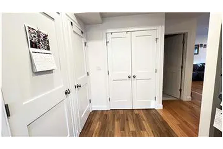 $3500 : Rental property with 3 bedro image 3