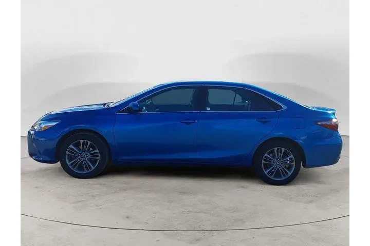 $15588 : Toyota Camry 2017 SE 4dr Sed image 2