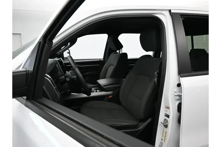 $35000 : Ram 1500 2024 4x2 Big Horn 4 image 10