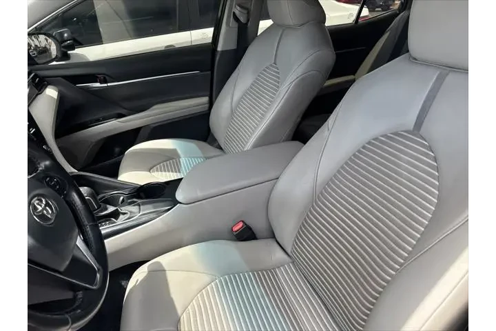 $18999 : Toyota Camry 2020 SE 4dr Sed image 9