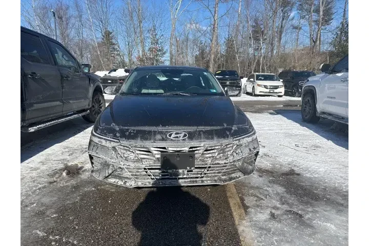 $24073 : Hyundai ELANTRA Hybrid 2025 image 2