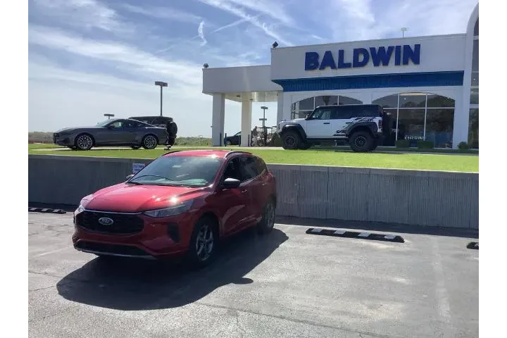 $28950 : Ford Escape 2024 AWD ST-Line image 3