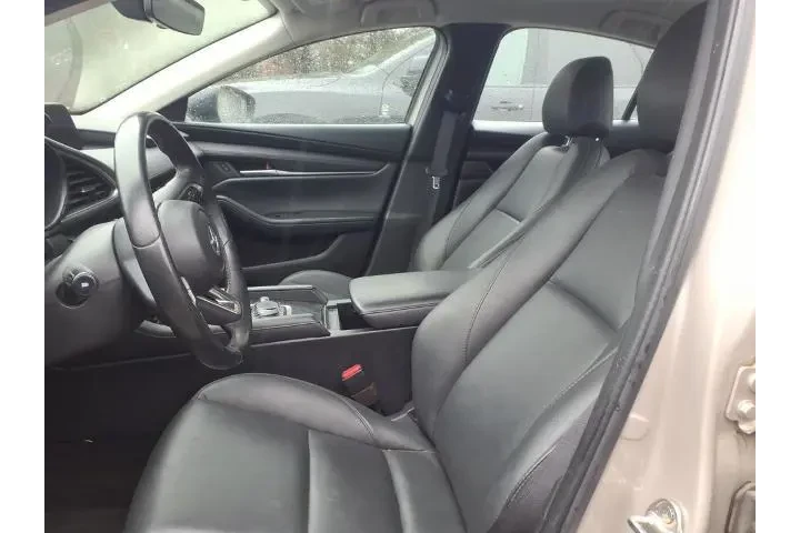 $20988 : Mazda Mazda3 Sedan 2024 2.5 image 4