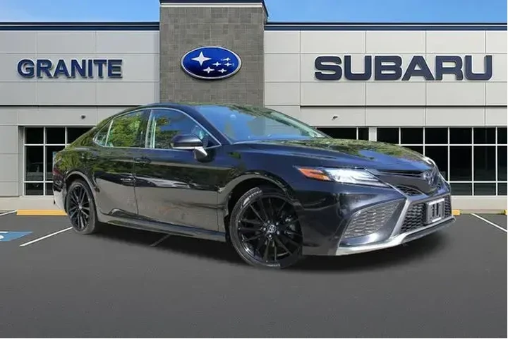 $26500 : Toyota Camry 2023 AWD XSE 4d image 3