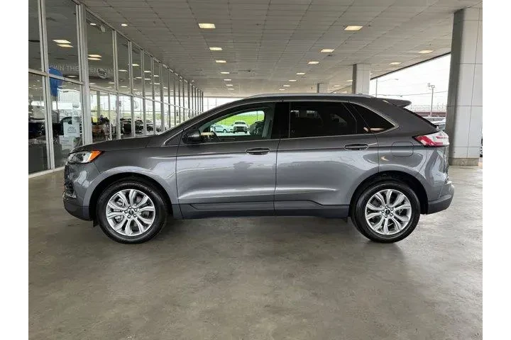 $29999 : Ford Edge 2024 AWD Titanium image 2
