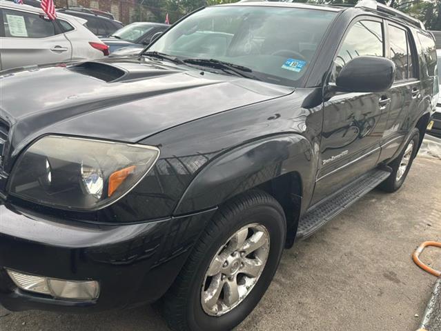 $6995 : Used 2004 4Runner 4dr SR5 Spo image 3