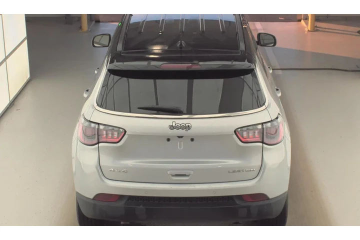 $23990 : Jeep Compass 2025 4x4 Limite image 5
