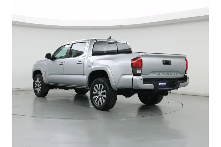 $30998 : Toyota Tacoma 2023 4x2 SR5 V image 2